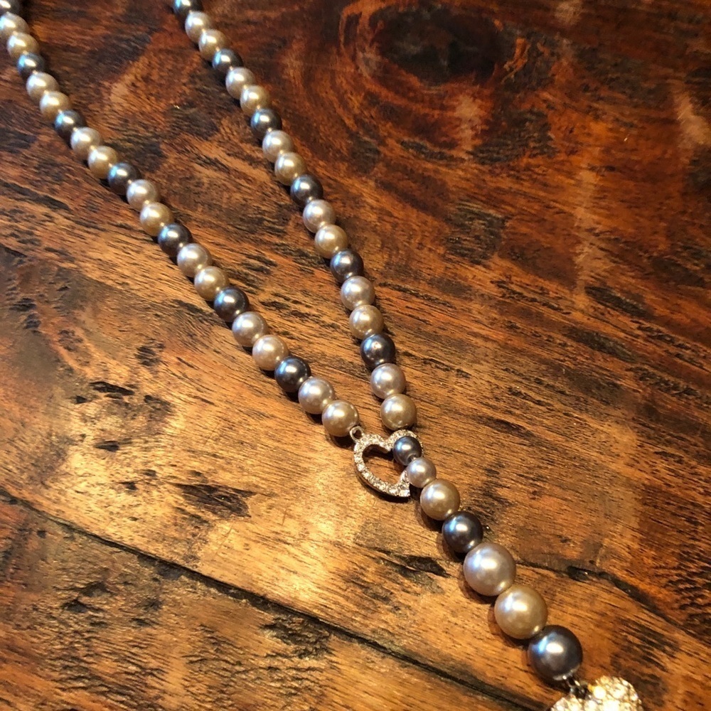 NRT Pearl and Rhinestone Heart Lariat Necklace - Picture 12 of 16